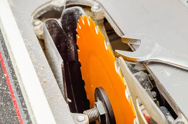 Ağaç işleme, atölye ayarlanabilir daire testere