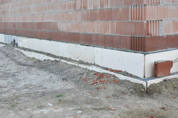 Aislamiento Cimentación Casa Con Láminas Espuma Poliestireno Para Ahorrar Energía — Foto de Stock