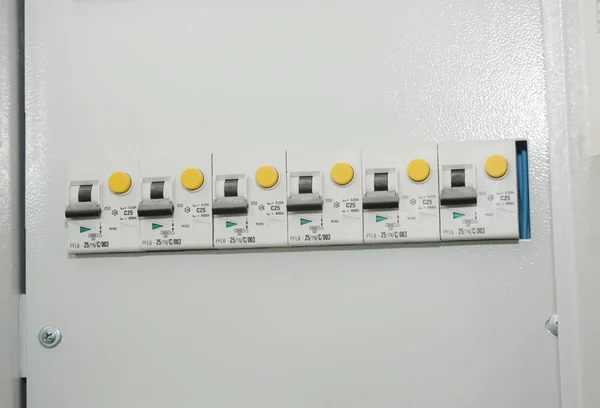 가까이 Rcd 차단기 Rccb — 스톡 사진