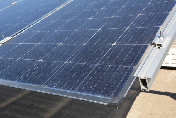 Primer Plano Sobre Fondo Superficie Del Panel Solar Moderno Con — Foto de Stock