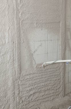 Sıvama makinesi ev sıva duvarlar için sprey ile duvar sıvama. Otomatik çimento duvar screeding sıva makinesi.