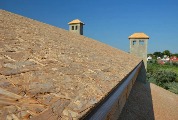 Roof Top Plywood Oriented Strand Board Osb Asphalt Shingles Installation — Stock Photo, Image