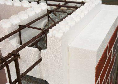 Metal betonarme ev duvarları ile yalıtım beton formları Icf. 