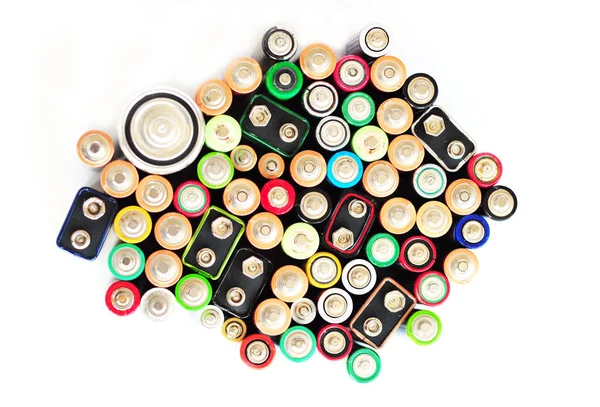 Recyklace baterií izolovaný na bílém pozadí recyklace baterií a značky recyklace baterií. Likvidace baterií. — Stock fotografie