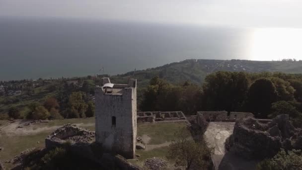 Hisnande Landskap Vackra Anacopia Fästning Abchazien Och Fantastiska Svarta Havet — Stockvideo