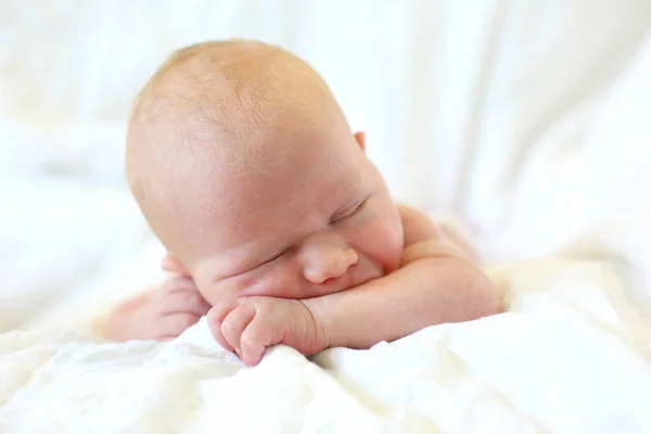 Retrato Bebé Recién Nacido Dormido Cerca — Foto de Stock