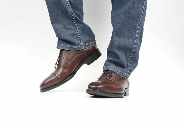 Men Legs Jeans Shod Classic Brown Oxford Shoe — Stock Photo, Image