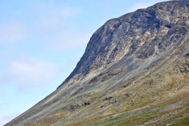 Norveç'te dağlık arazi. Jotunheimen Milli Parkı