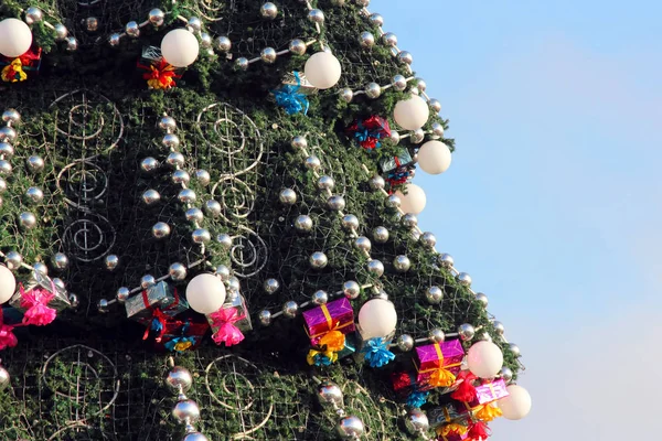 Μέρος Του Μεγάλο Υπαίθριο Χριστουγεννιάτικο Δέντρο — Φωτογραφία Αρχείου