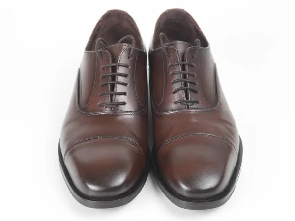 Homens Clássicos Sapatos Couro Marrom Fundo Branco — Fotografia de Stock