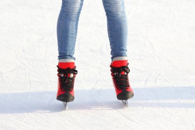 Bir buz rin paten kadın bacaklar