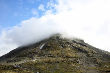 Norveç'te dağlık arazi. Jotunheimen Milli Parkı