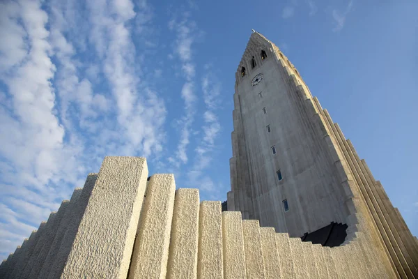 Hallgrimskirkja Church in Reykjavik, Icelan — Stock Photo, Image