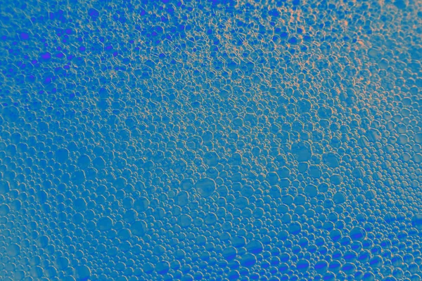 Burbujas geométricas con jabón líquido — Foto de Stock