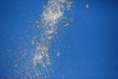 # Gökteki çeşmenin suyu #