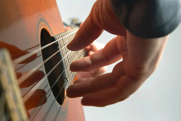 Tocar Mano Derecha Guitarra Clásica —  Fotos de Stock