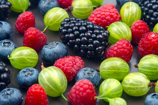 Spousta Čerstvých Bobulí Užitečný Vitamin Zdravé Jídlo Ovoce Zdravá Zeleninová — Stock fotografie