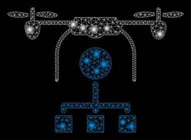 Işık spotları ile parlak kafes tel çerçeve drone dağıtımı