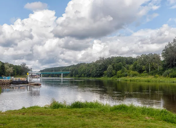 Nasypu rzeki Niemna — Zdjęcie stockowe