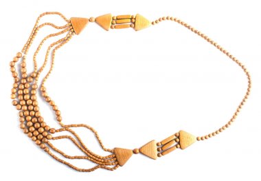 ardıç ahşap boncuk beyaz arka plan üzerinde izole