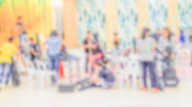 İnsanlar - soyut lise insanlar grubuna odaya öğrenme müzisyenler için bulanık bulanıklık.