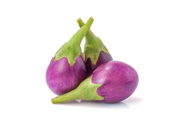 Patlıcan, Sağlıklı ve lezzetli organik çiğ patlıcan sebze 