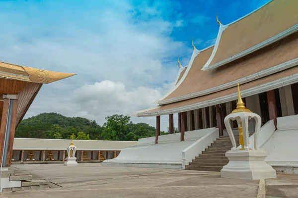 Beautiful Thai Temple Wat Dhammayan, the temple in Phetchabun Pr — Stock Photo, Image