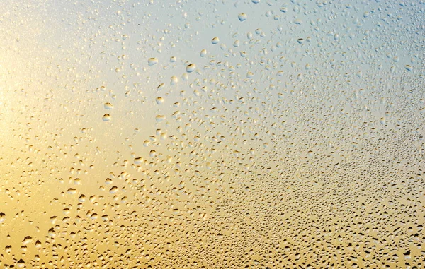 Σταγόνες Βροχής Και Παγωμένο Νερό Φόντο Χρυσό Και Ασημένιο Χρωμάτων — Φωτογραφία Αρχείου