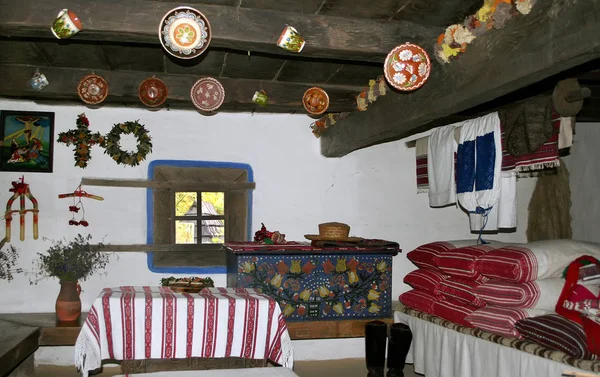 Kiev, Ukrayna. 08.10.2005 eski Ukraynalı Hut geleneksel iç