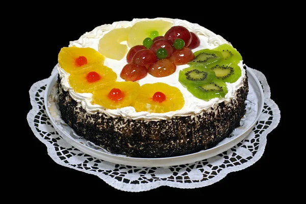 Köstliche Appetitliche Torte Mit Ananas Trauben Orange Kiwi Schokoladenstücken Früchten — Stockfoto