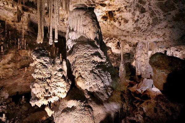 Пещера Сталактитами Сталагмитами Геологический Карст Карстовая Пещера Спинотемы Пещерные Образования — стоковое фото