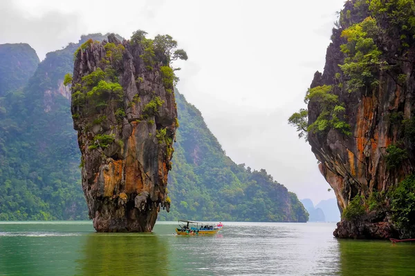 Tapu Koh Tapu Ist Eine Kleine Kalksteininsel Der Phang Nga — Stockfoto