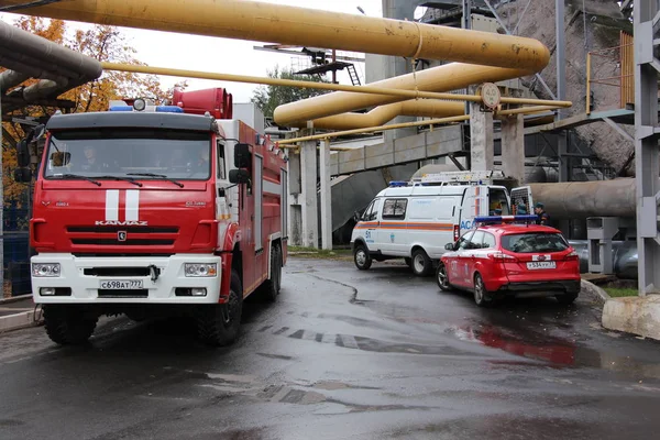 Strażacy Gotowej Pracy Treningu Katastrofy Elektrowni Cieplnej Października 2016 Moskwie — Zdjęcie stockowe