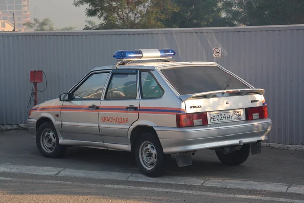 Operatif araba Emercom geldi yangın sitesinde / yangın Severyane, Krasnodar, 3 Temmuz 2018 ticaret evde