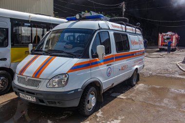 Krasnodar 'da bir ambar ateşi ile Rusya 'nın kurtarma aracı Emercom