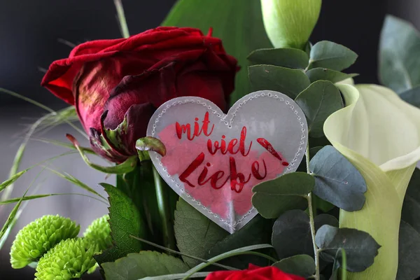 Bouquet Fleurs Texte Allemand Avec Beaucoup Amour — Photo