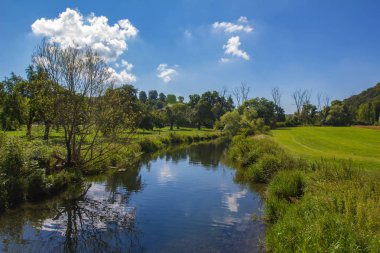 Doğa rezerv - Eselsburger Tal Vadisi / Kurtlar Vadisi Eselsburger Tal, Brenztal, Herbrechtingen, yakındaki bir parçası ilçe Heidenheim, Baden-Württemberg, Almanya 