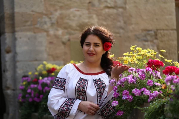 Genç bir kızın portresi