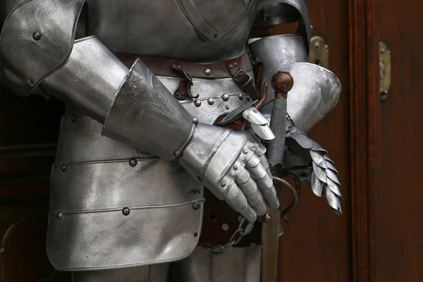 Средневековье Броня Среднего Рыцаря — стоковое фото