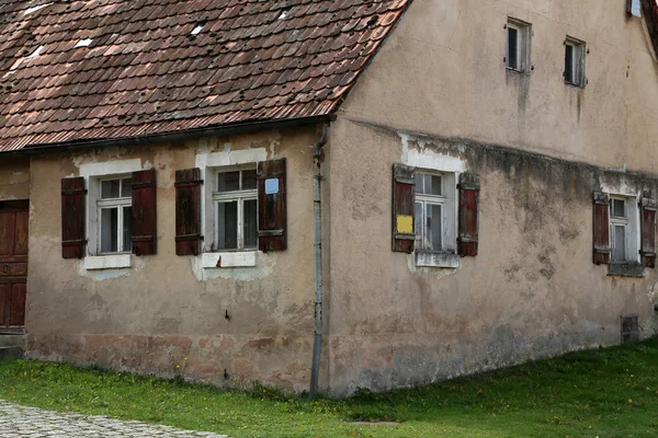 Ein Altes Verlassenes Haus Das Abgerissen Werden Soll — Stockfoto