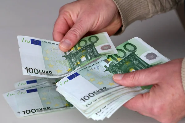 Persoon Met Geld Hand Wit Backround — Stockfoto