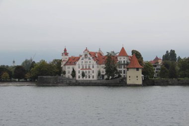 Wasserburg Üzerinde Bodensee Gölü, Almanya / Almanya'da Bodensee Gölü Wasserburg pitoresk görünümü.