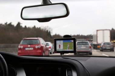 Close-Up arabada gps navigasyon sistemi