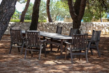 Güzel boş sokak kafe