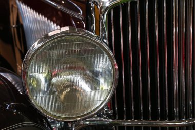 Araba. Ayrıntılar. Eski bir araba parçası yakın çekim