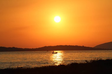 Hırvatistan 'da Adriyatik Denizi' nde güzel gün batımı