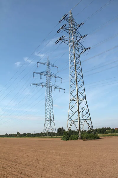 Líneas Eléctricas Campo Tranquilo — Foto de Stock