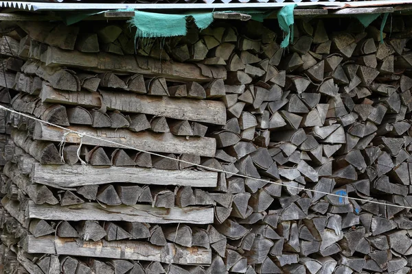 Vedbacken Utkanten Skogen — Stockfoto