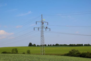 Kırsal peyzaj güç hatları 