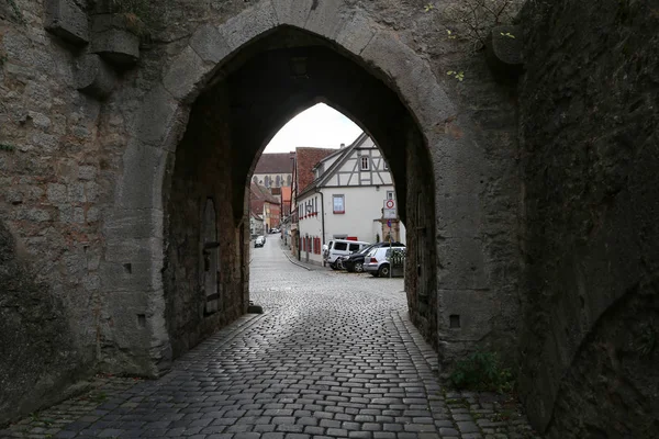 ドイツのローテンブルク タウバーの町 要塞の壁の門 — ストック写真